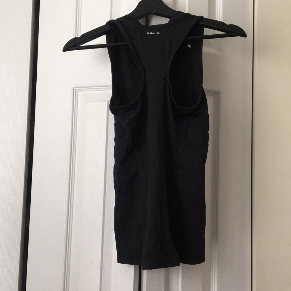 Workout Top - Picture 3 of 3